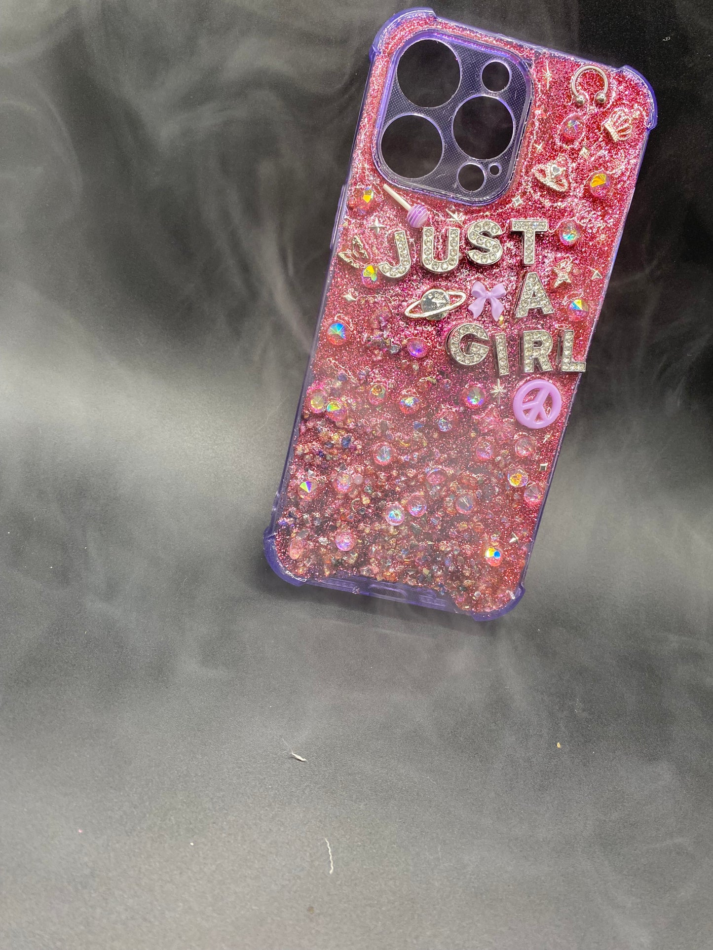 Bejeweled Girly Freestyle Case💖💅🏾 iPhone 14pro