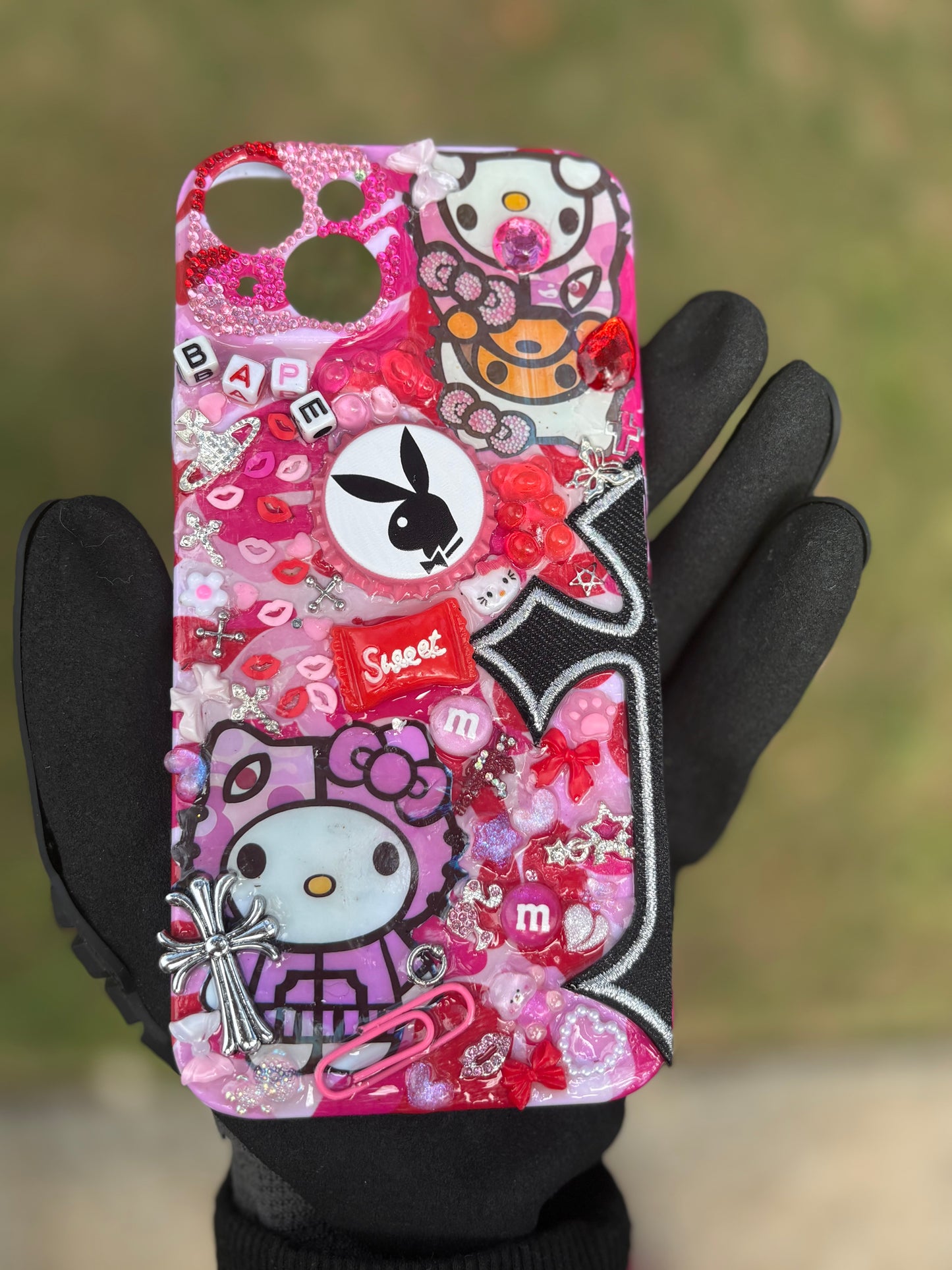 🩷Hello Kitty X Babe iPhone 15 Plus Case❤️