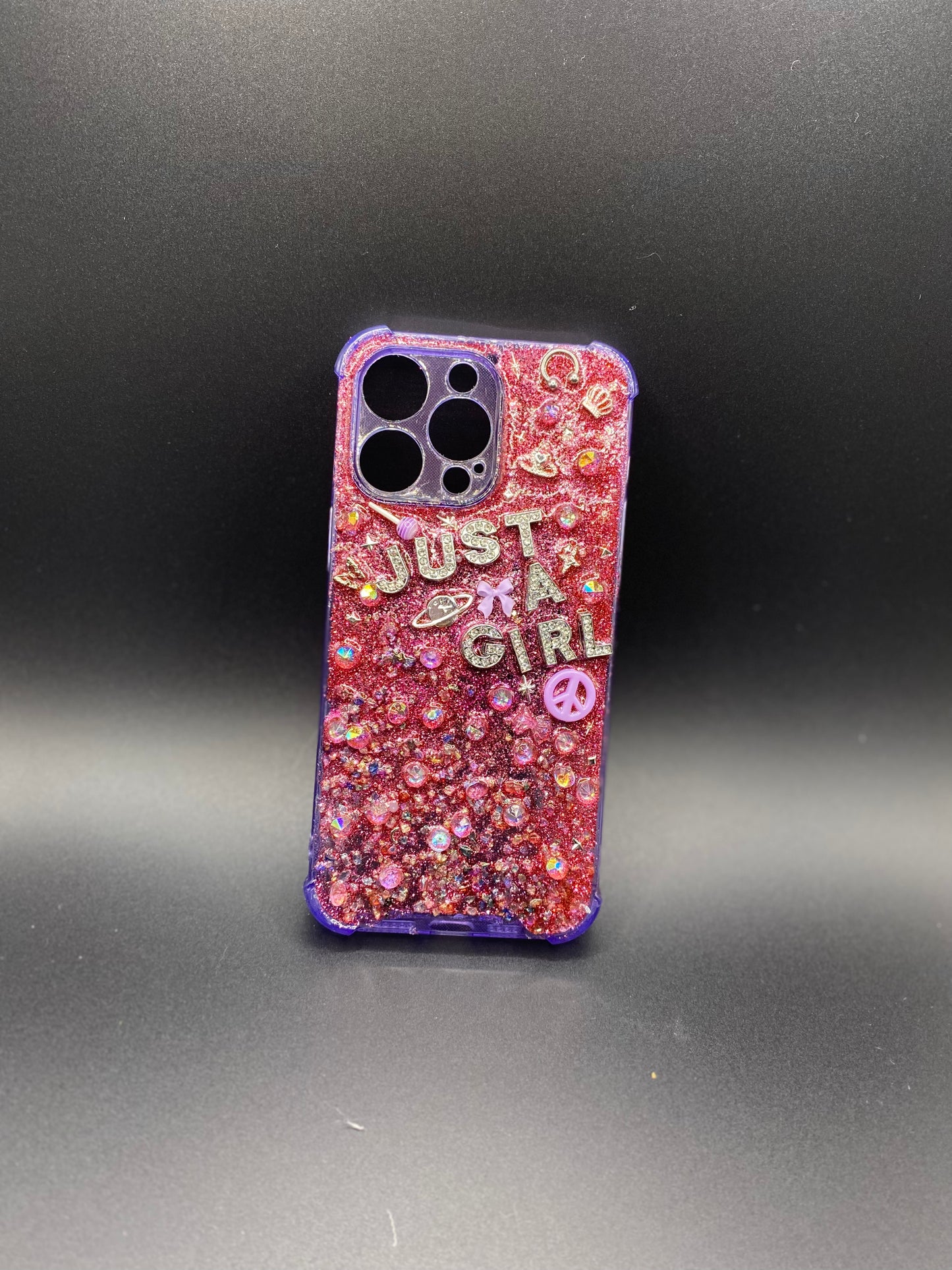 Bejeweled Girly Freestyle Case💖💅🏾 iPhone 14pro